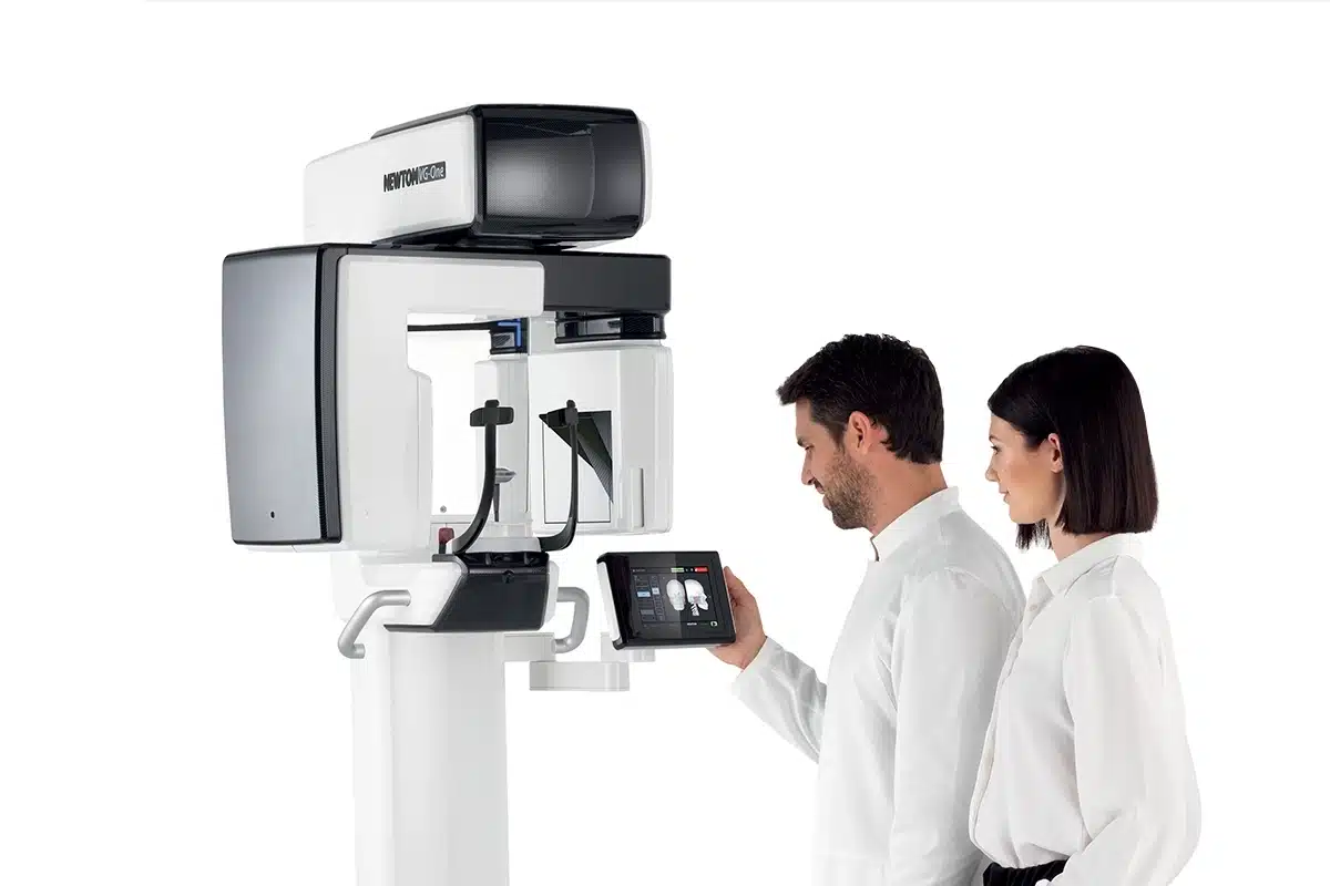 Instalatie radiologica NewTom VG-ONE 2D/3D cu brat CEPH